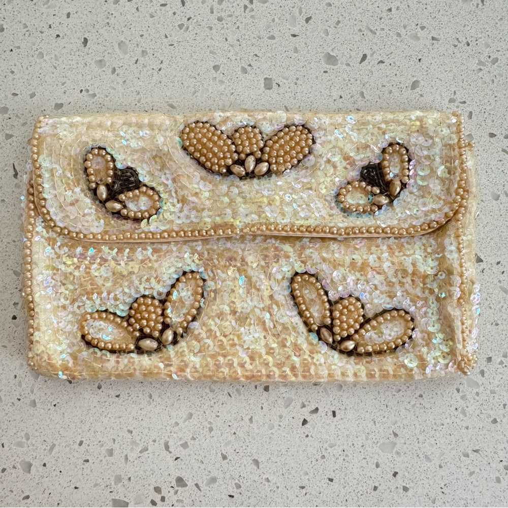 Vintage La Regale Beaded Sequin Bag 8”x5”